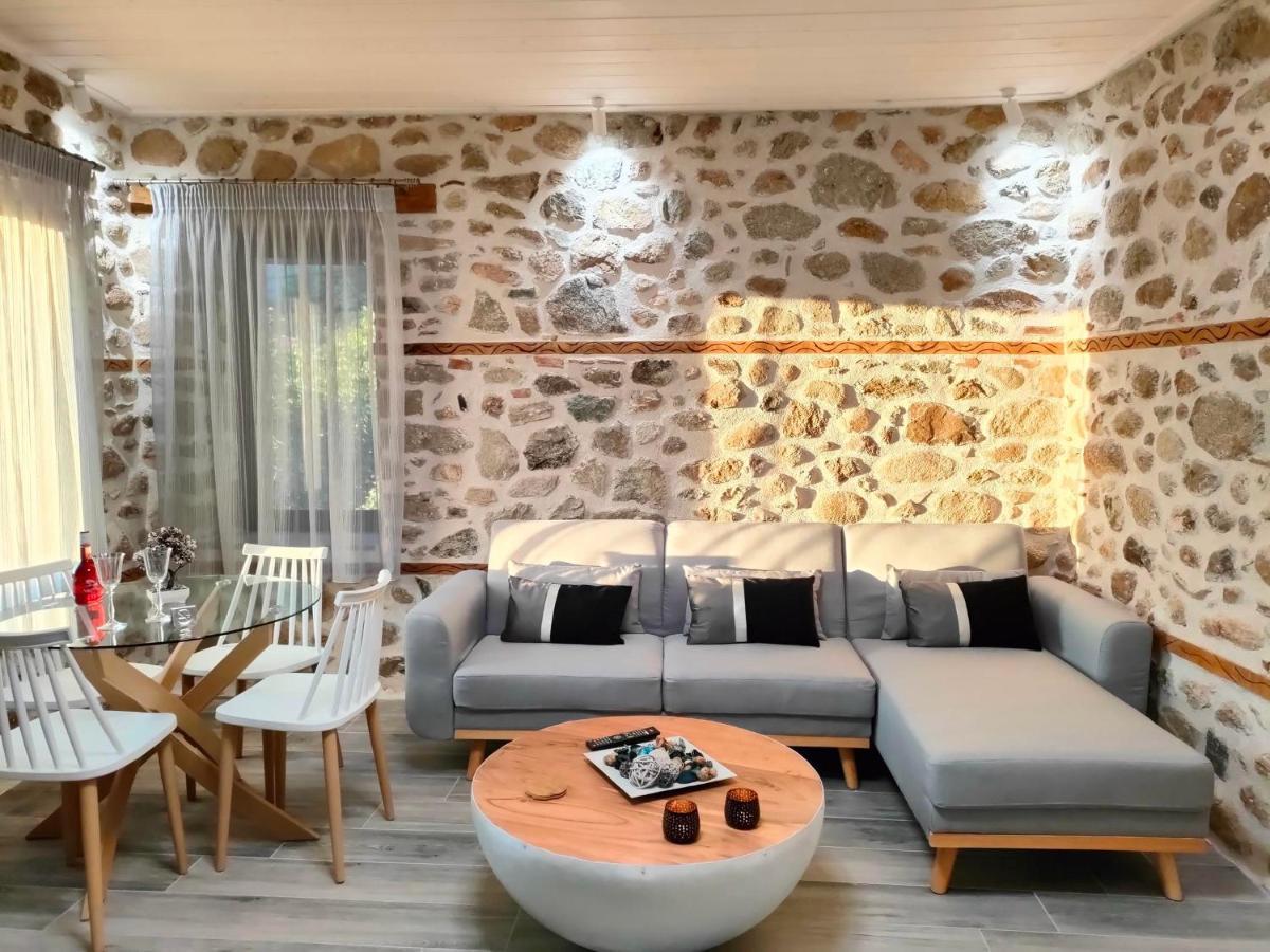 Dream Nest Meteora Appartement Kalampáka Buitenkant foto